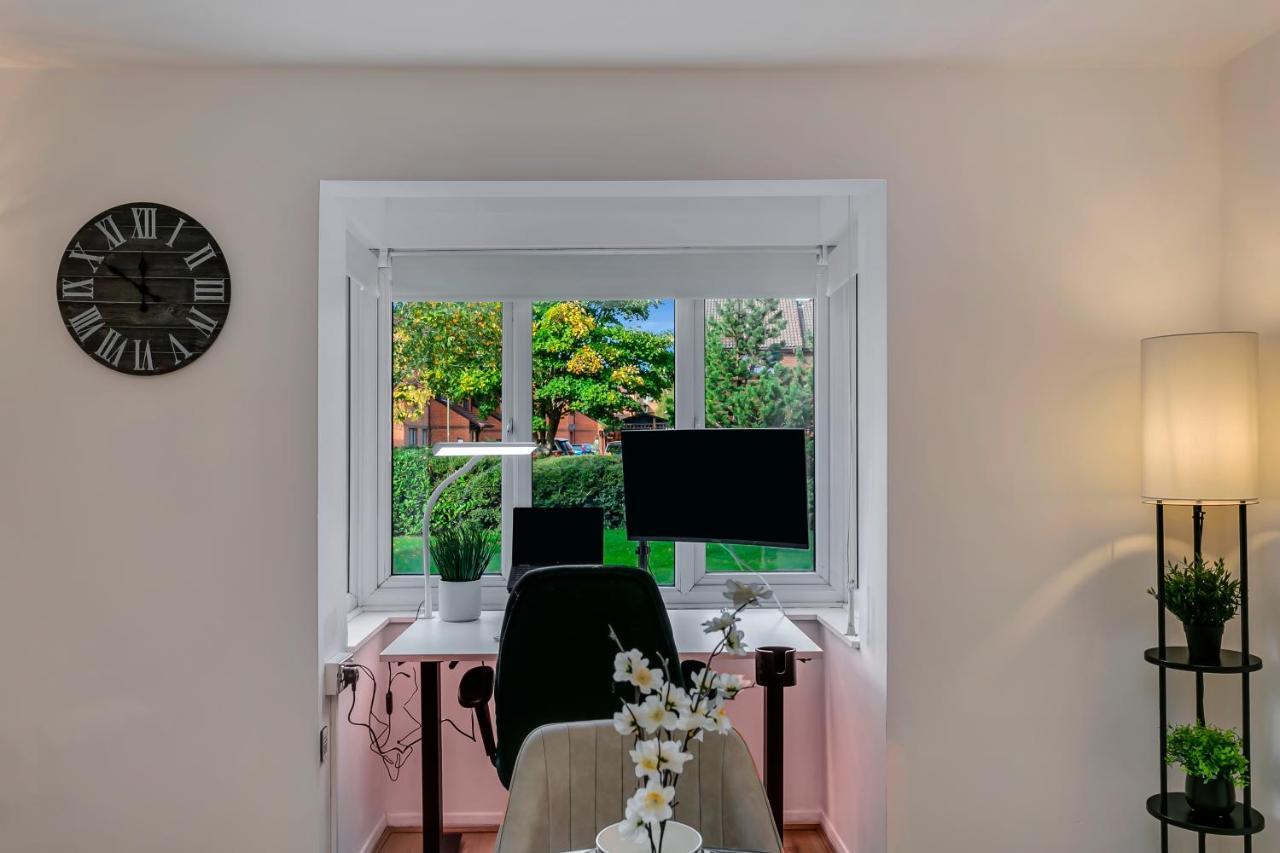 Aryas Apartments London Эджвар Экстерьер фото
